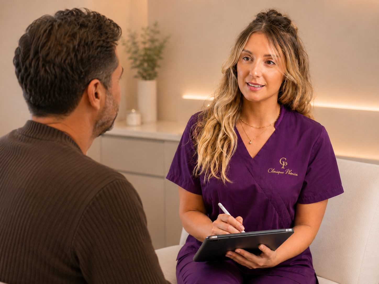 Consultation et bilan en esthétique masculine, Clinique Phenicia Marseille